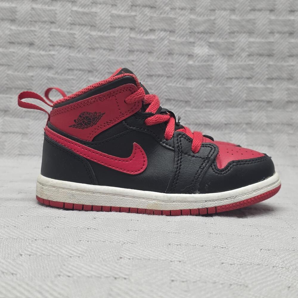 Nike Air Jordan 1 Mid Alternate Bred Child Size 8C DQ8425-060 Red
